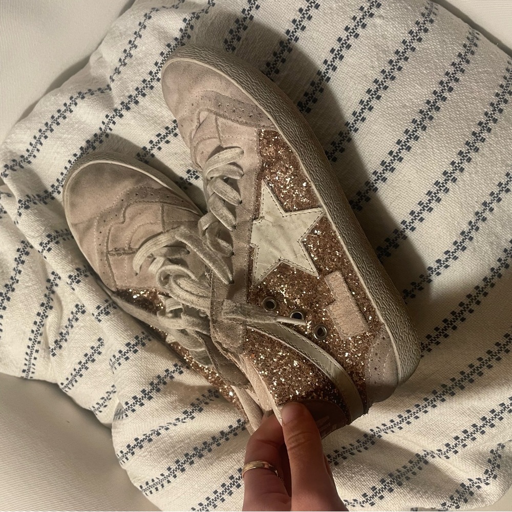 Golden Goose Superstars - rose gold size 40